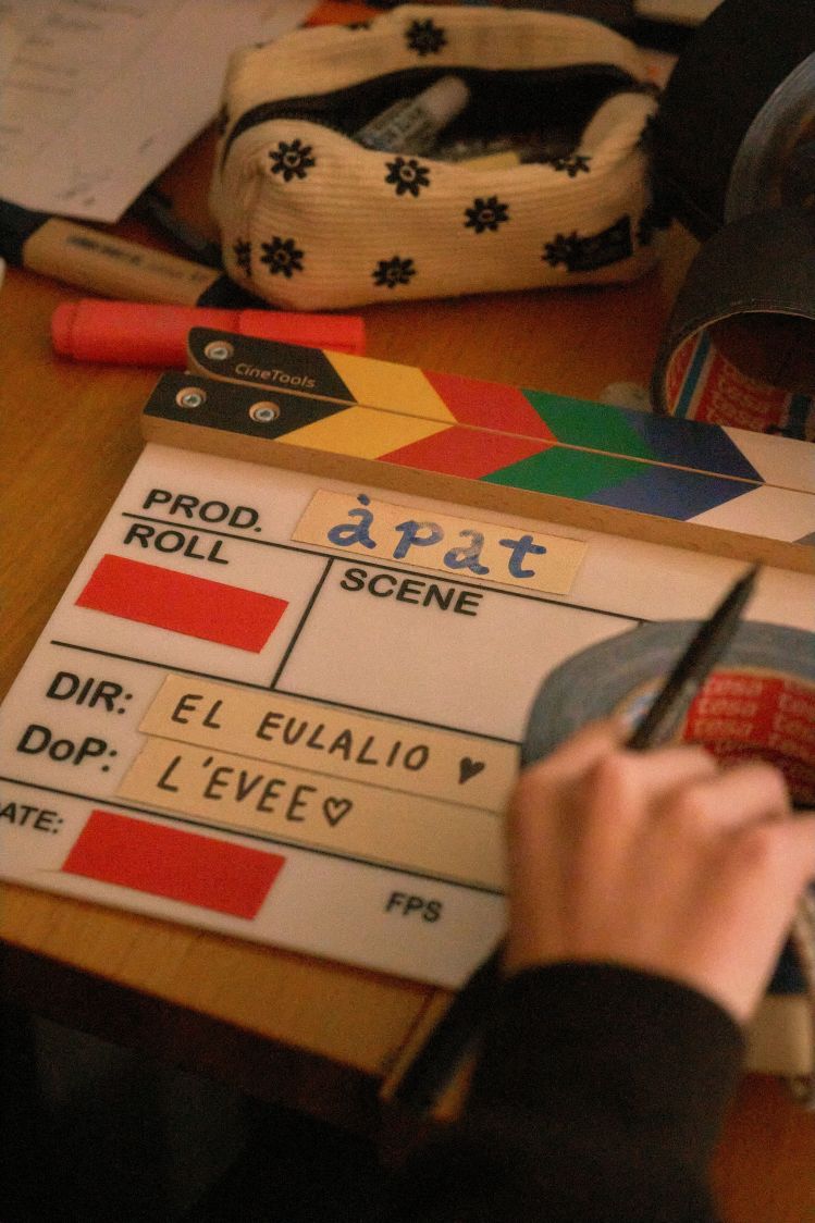 Making-of, claqueta Àpat