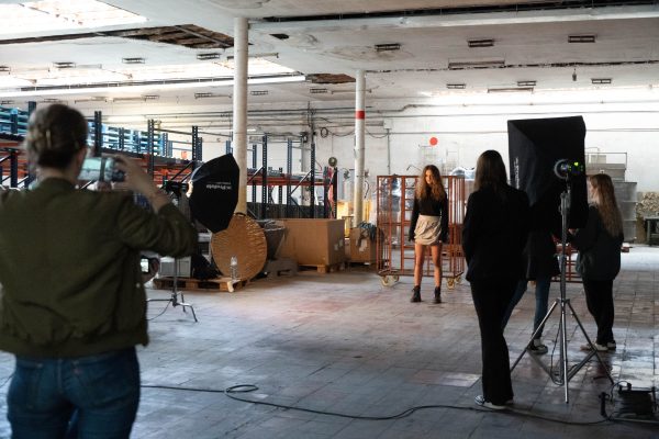 Grau oficial en Moda, shotting a les noves instal·lacions